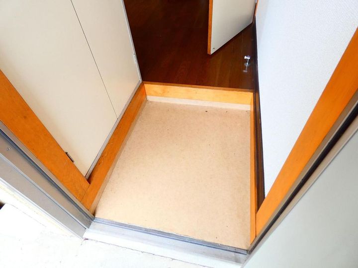 エスポワール中川の玄関