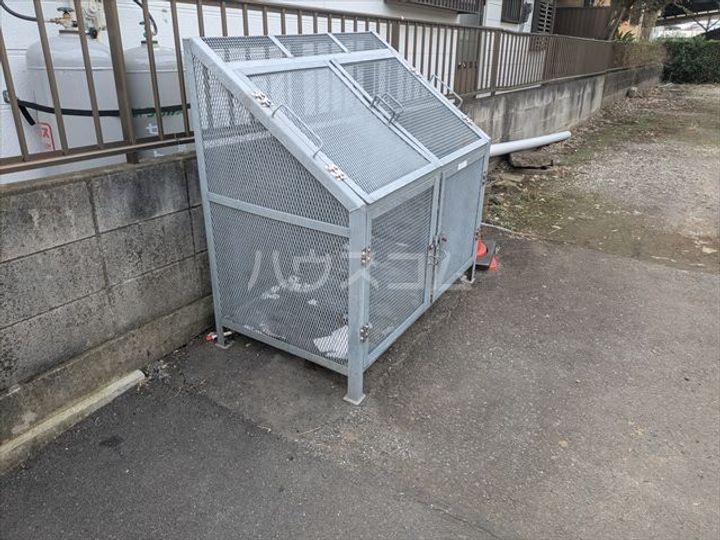 サンハイツ下り松の地図