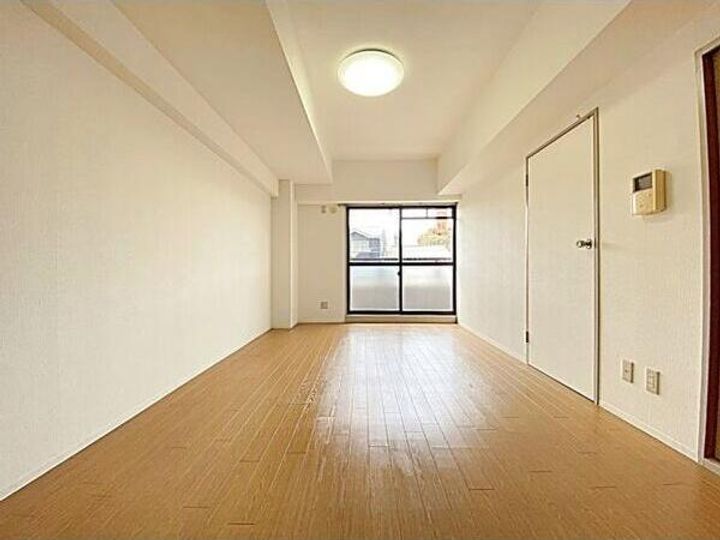 愛知県名古屋市千種区新西2(マンション)の賃貸物件の居間