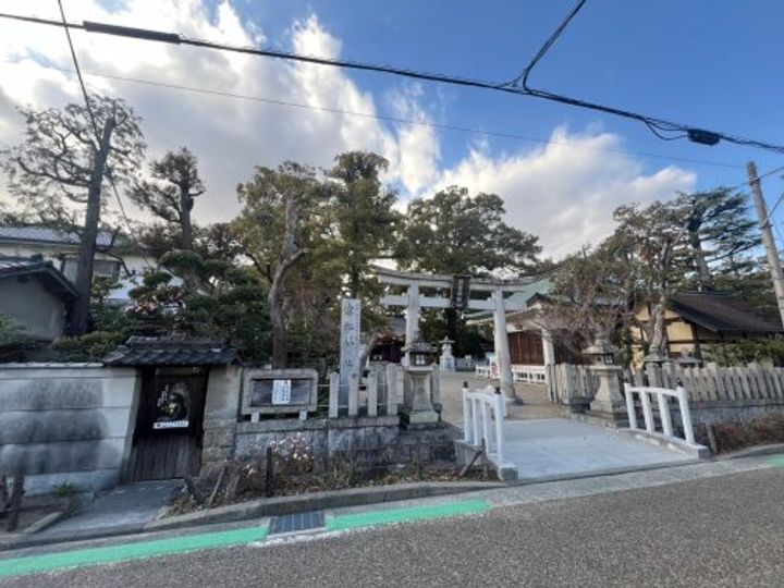 花本貸家5連棟の周辺