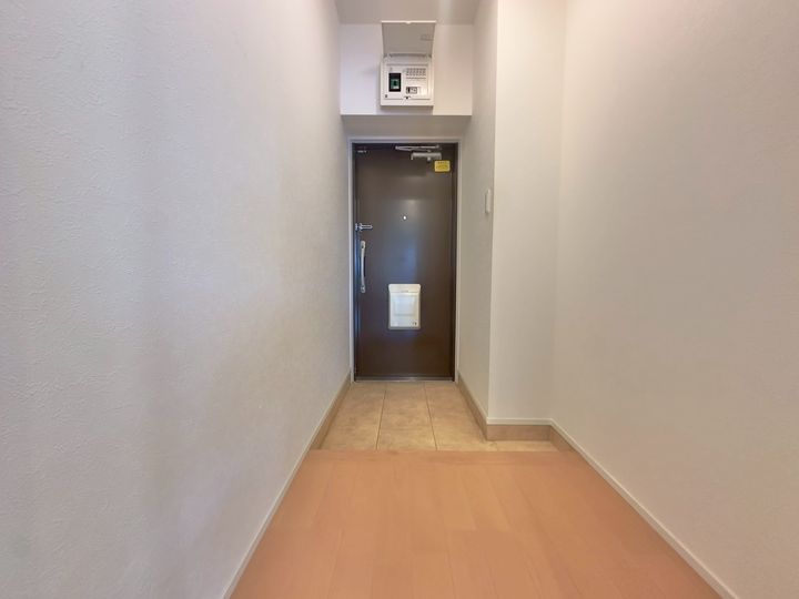 野庭団地621-1号棟の玄関