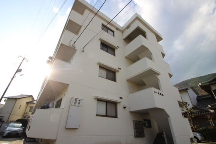 コーポ熊本の外観