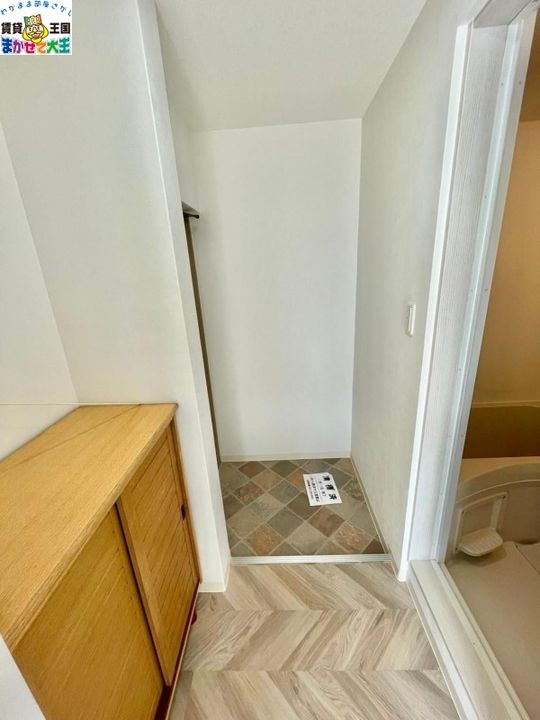 長崎県長崎市平和町(マンション)の賃貸物件の玄関