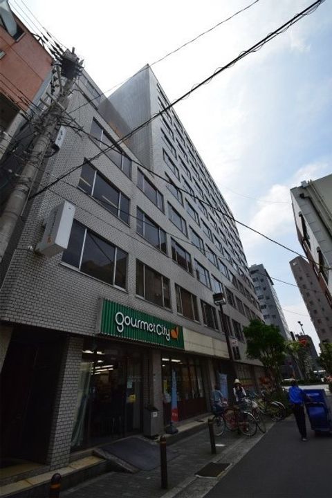 天神ビルの周辺