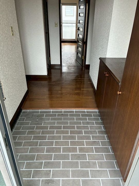 パレロワイヤル善行の玄関