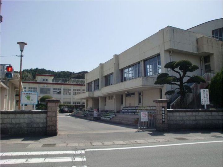 アルドールIIの周辺