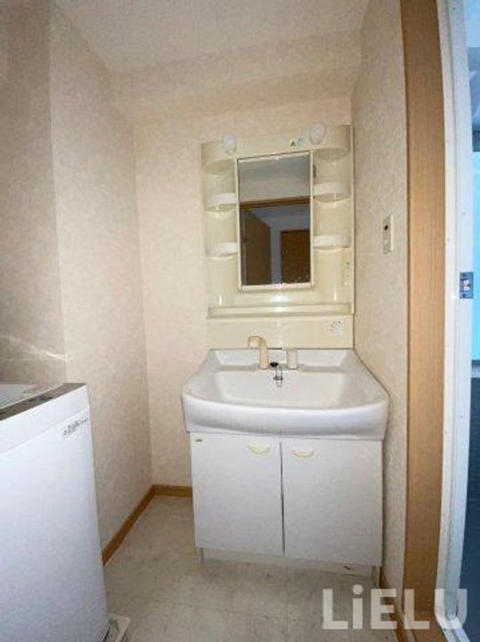 宮城県仙台市若林区新寺3(マンション)の賃貸物件の内装