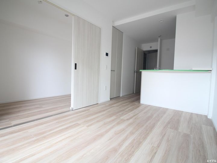 ルーチェ・Mの居間