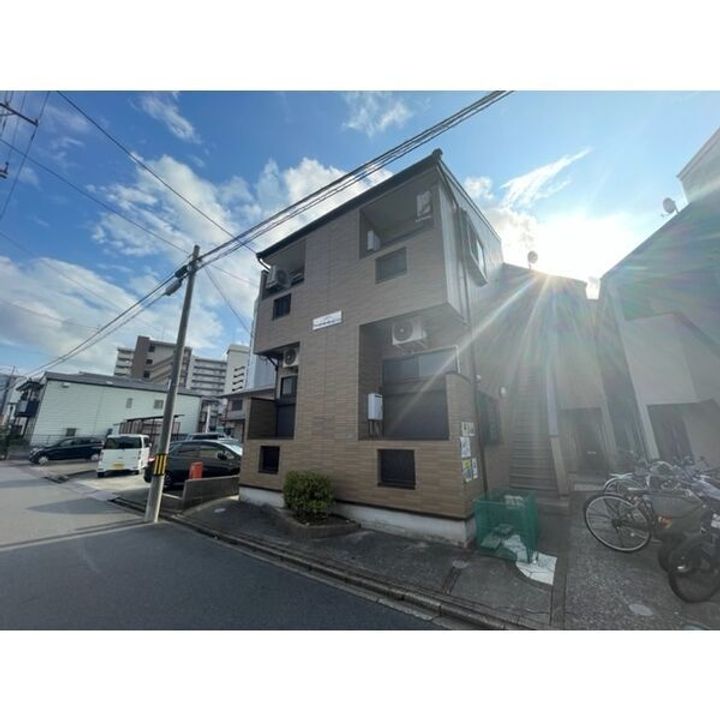 プルミエの外観