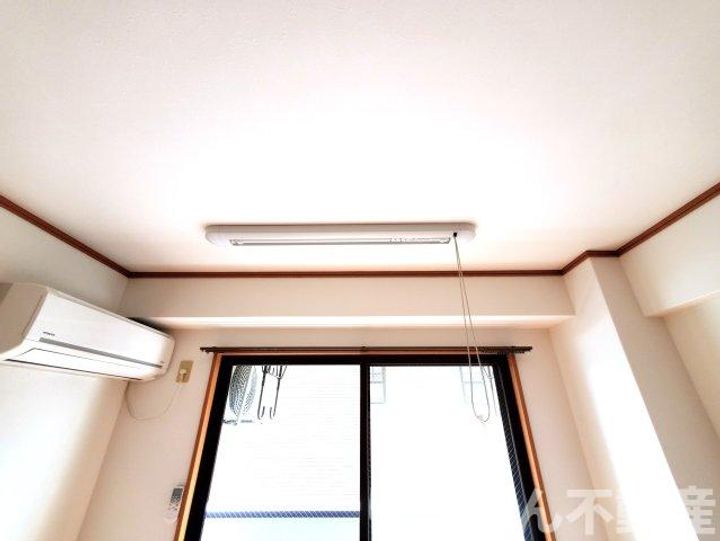 スピカ末広の内装