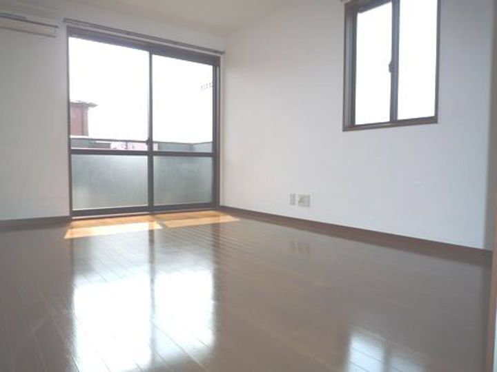 チェリーコートの居間