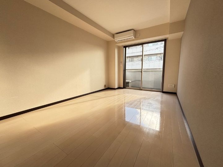 Eight-Palace NO.8の居間