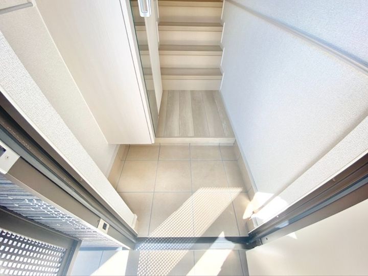 千葉県市原市姉崎(アパート)の賃貸物件の玄関