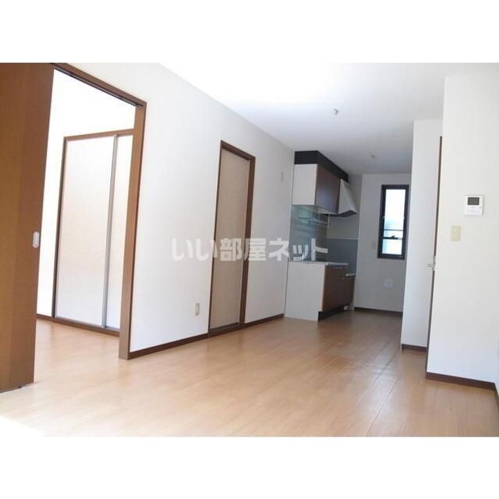 群馬県前橋市三俣町1(アパート)の賃貸物件の居間