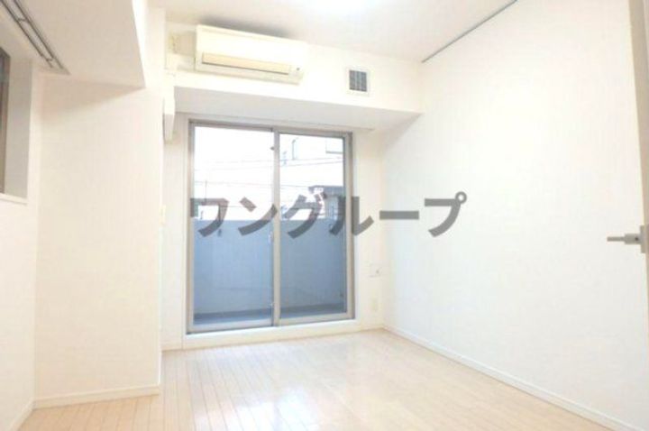 ファインアドレス新御徒町の居間