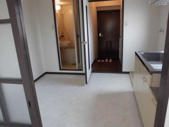 レッドモアの内装