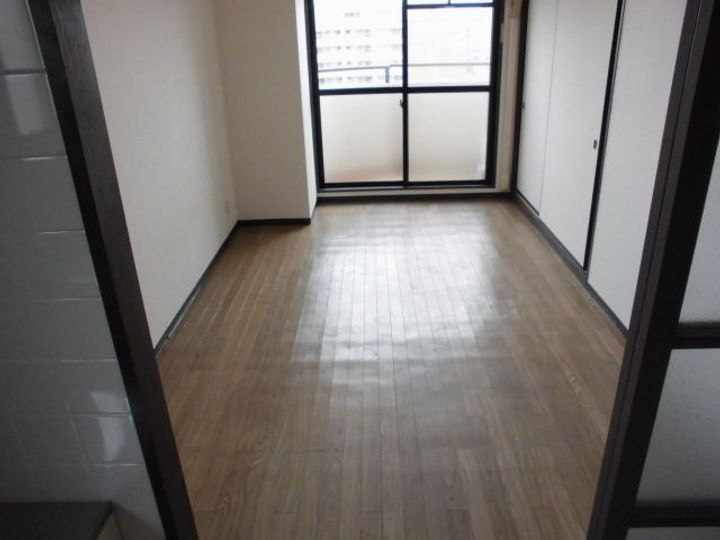 レッドモアの居間