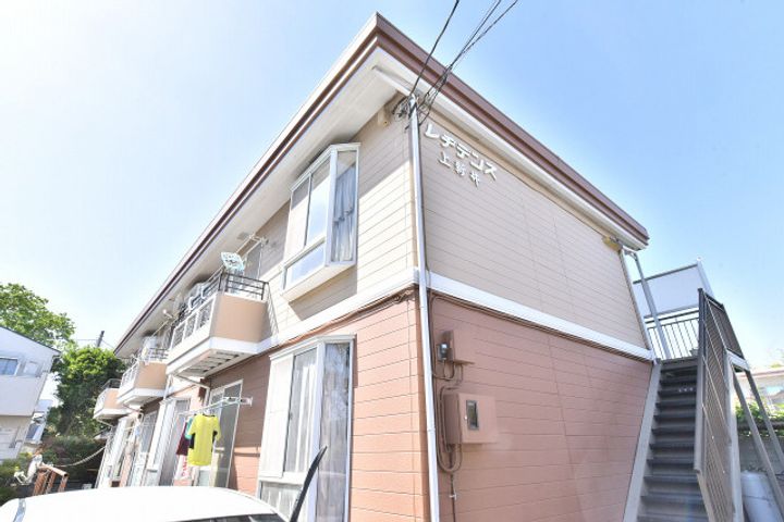 レヂデンス上新井の外観