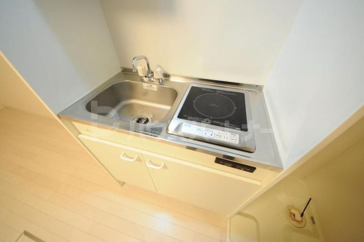 東京都葛飾区宝町2(アパート)の賃貸物件のキッチン