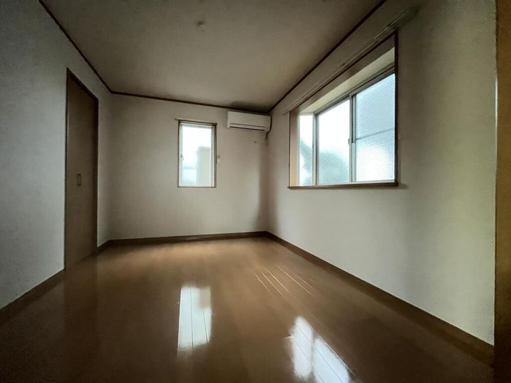 アンジュ・ルポのその他画像