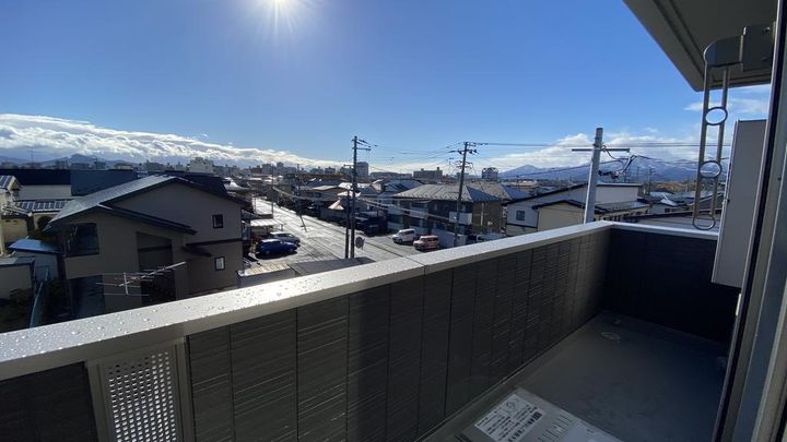 シャン・ド・フルールのその他画像