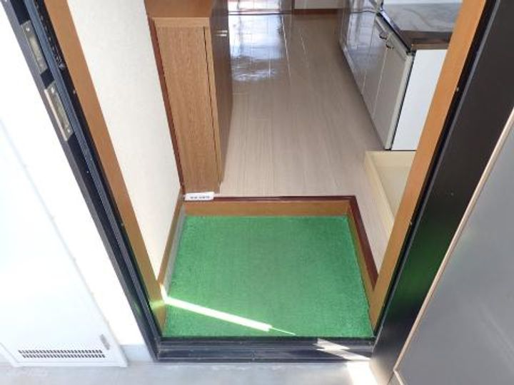 メゾンラファイエットの玄関