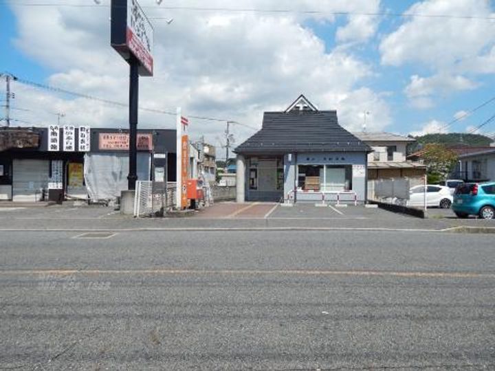 メゾンラファイエットの周辺