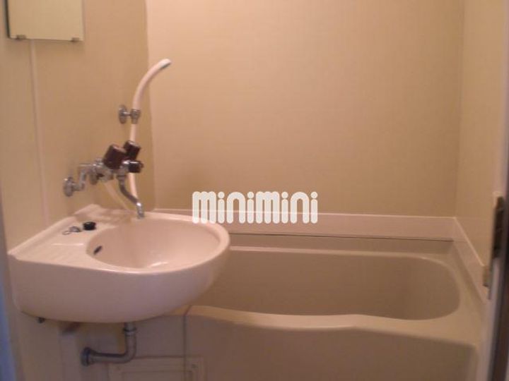 FLATS HAMAMATSUの風呂