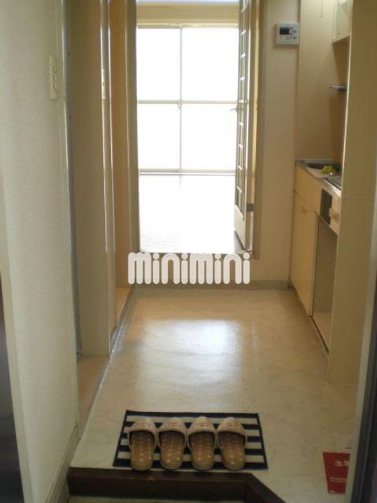 FLATS HAMAMATSUの玄関