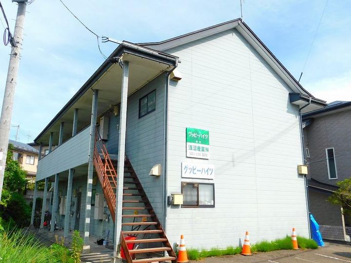 グッピーハイツの外観