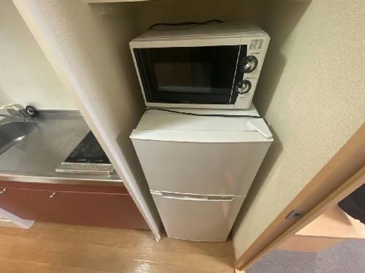 レオパレスイターナル原の内装