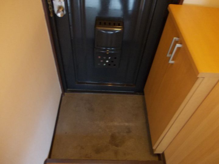 エルハイツの玄関