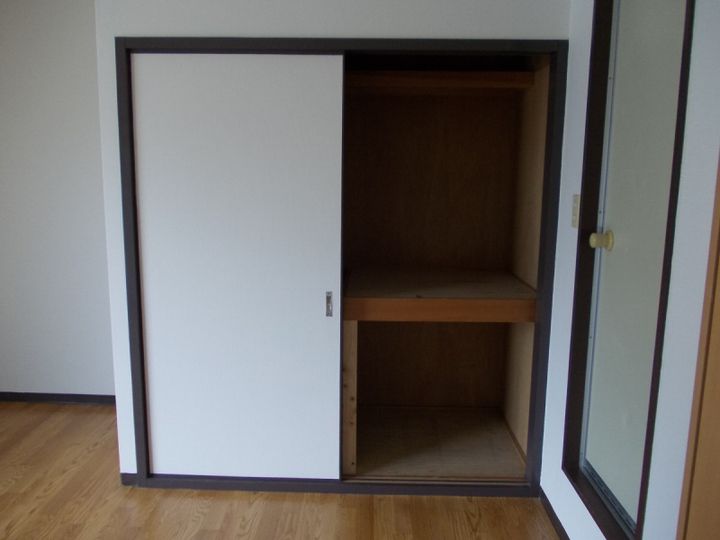 エルハイツの内装