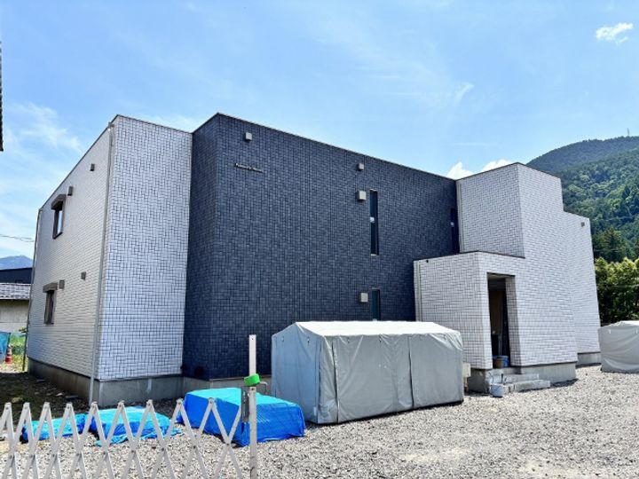 YOUR MAISON TAKUMIの外観