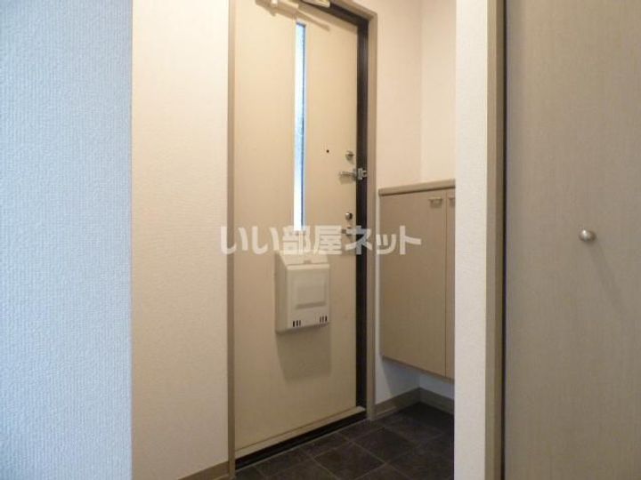 ボナール・Sの玄関