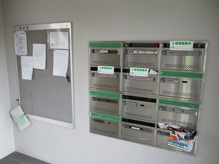 神奈川県厚木市愛甲東3の賃貸マンションの内装