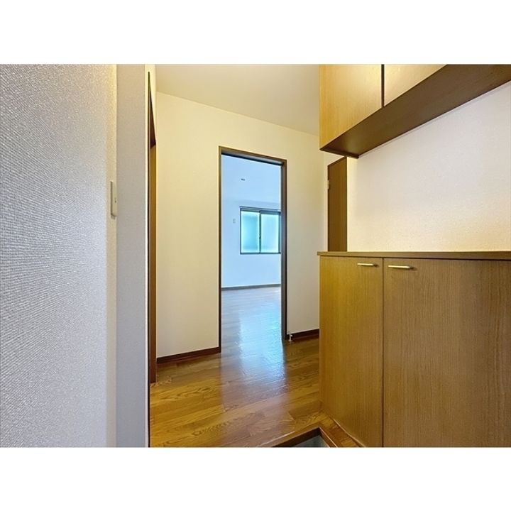 パークヒルAの玄関