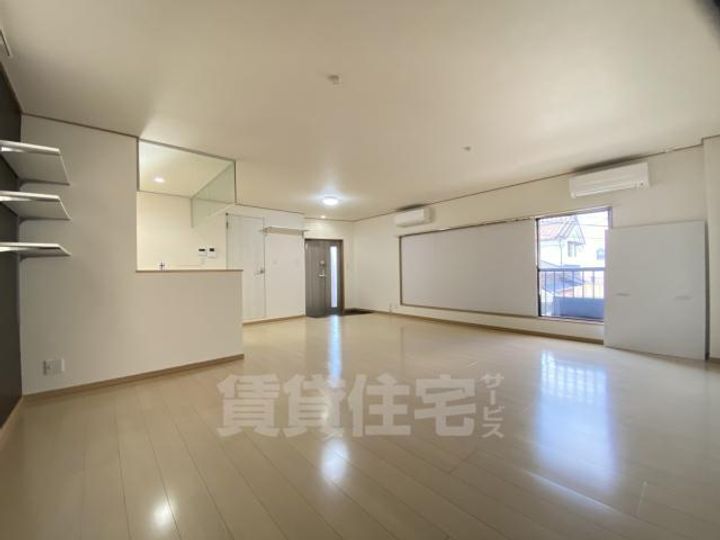 丹波橋ビルの内装