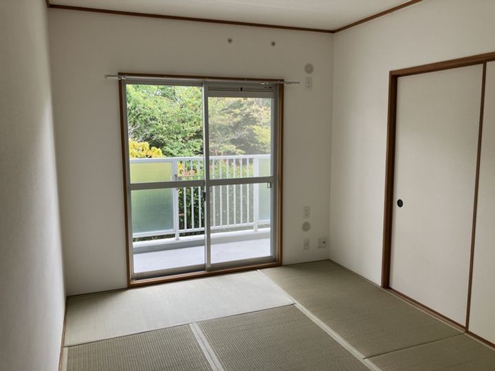 URルゼフィール井吹台の内装