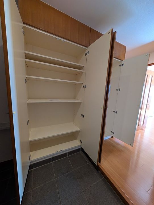 静岡県浜松市中央区富塚町(マンション)の賃貸物件の内装