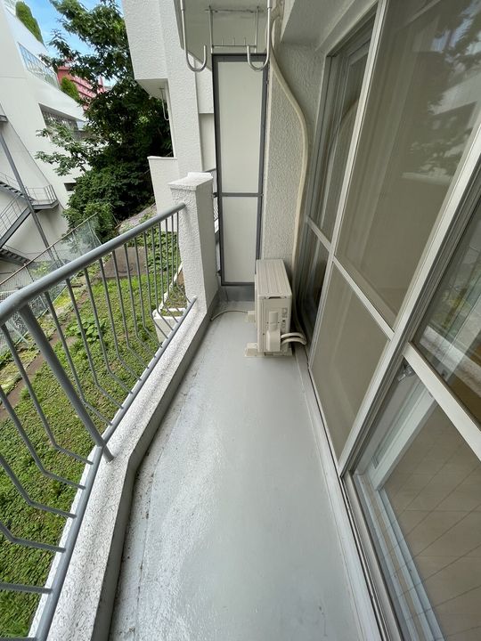 西片町アパートメントの内装