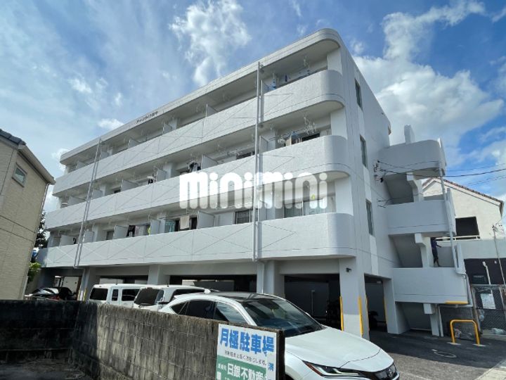 アーバンライフ陣中の外観