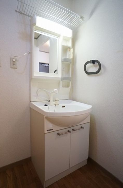 静岡県浜松市中央区半田山5(アパート)の賃貸物件の内装