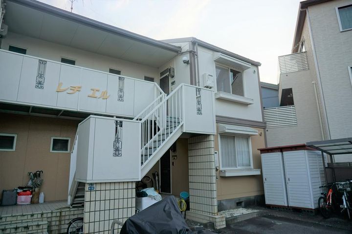 レチエルの外観