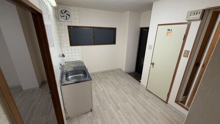 ラハイナ玉出西の居間