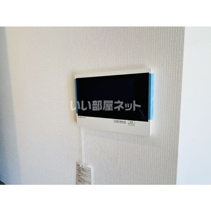 NEUA NARUMI(ノイア ナルミ)の内装