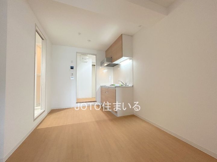 大阪府大阪市城東区成育2(マンション)の賃貸物件の居間