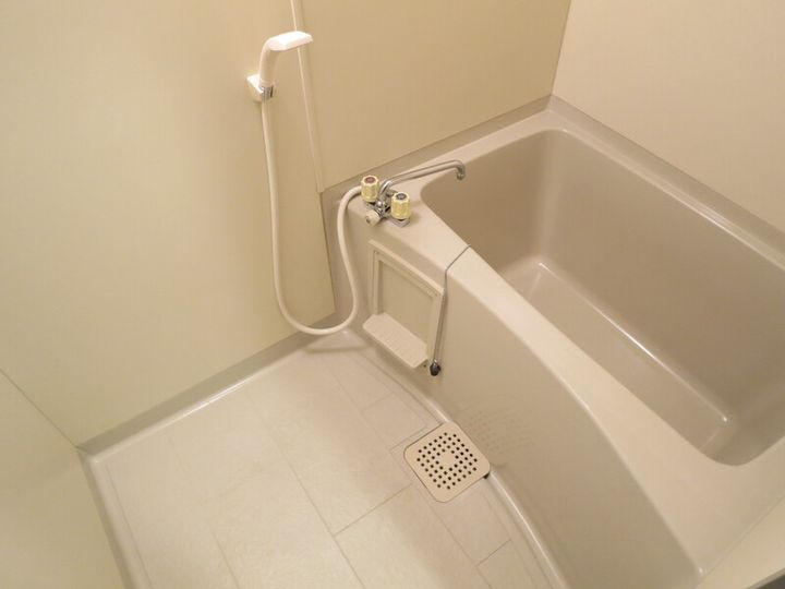 メイプルナインの風呂