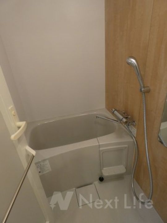 東京都町田市原町田5の賃貸マンションの風呂