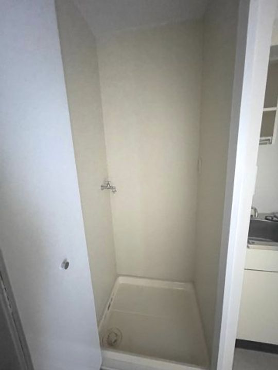 片町コートの玄関